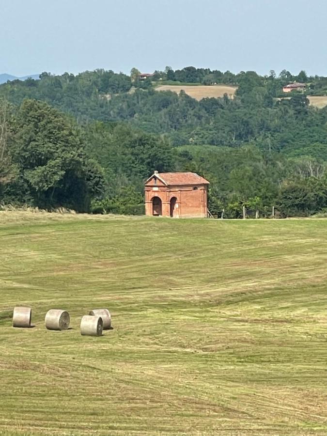 La Valle Incantata Villanova d'Asti エクステリア 写真